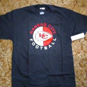 NWT KC Chiefs XL tshirt